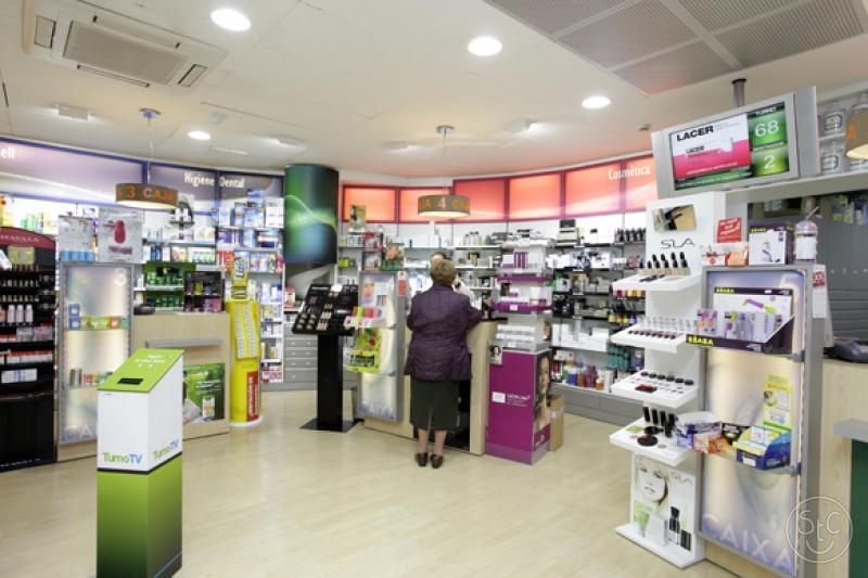 245_large_1475741826-farmacia-beringues-003