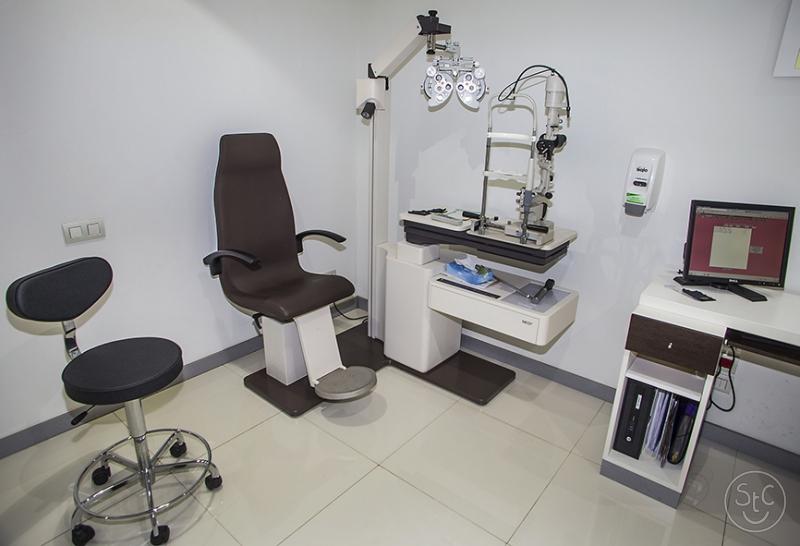 286_large_1525940109-Optica Universitaria-06