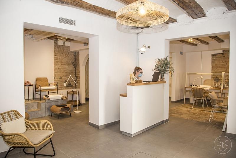 334_large_1679049597-02-Casa Fika