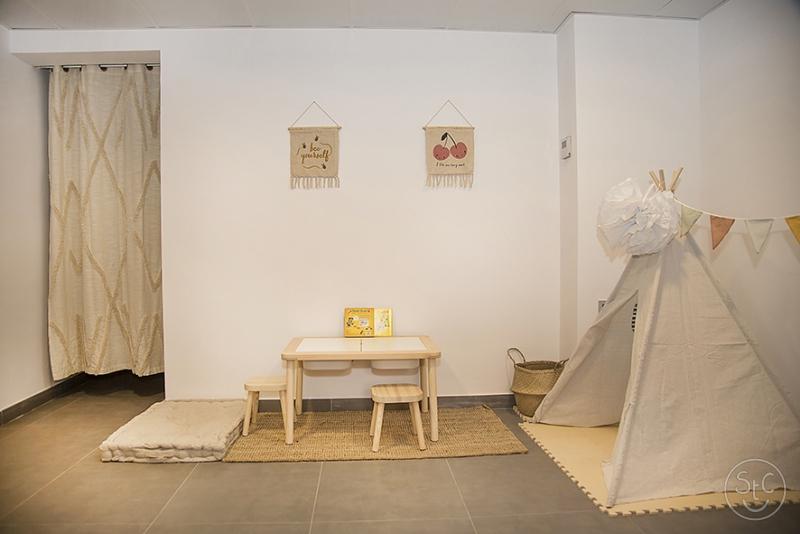 334_large_1679049599-05-Casa Fika