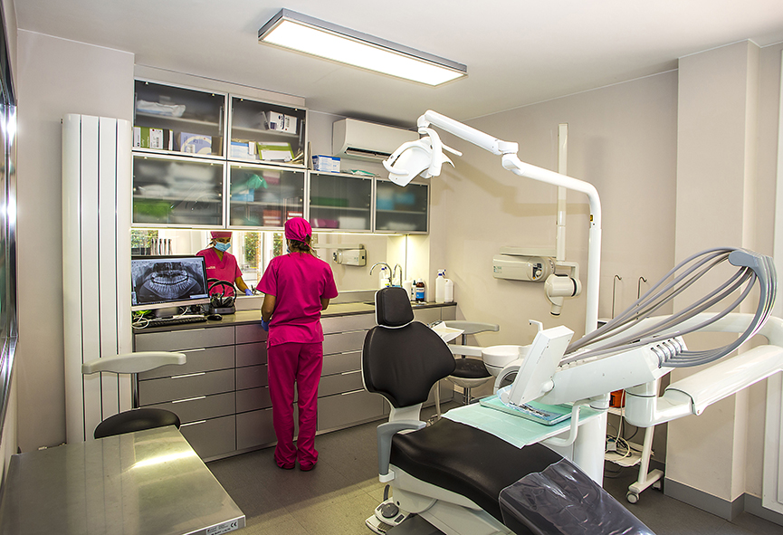 Cli¦ünica Dental Maria Jaume-03